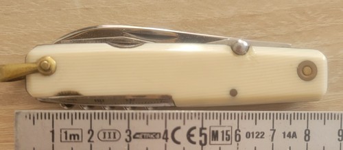 Tarry levigne knife - tarry,