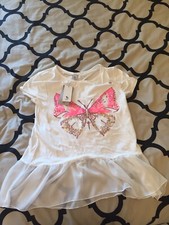 Robe courte blanche papillon