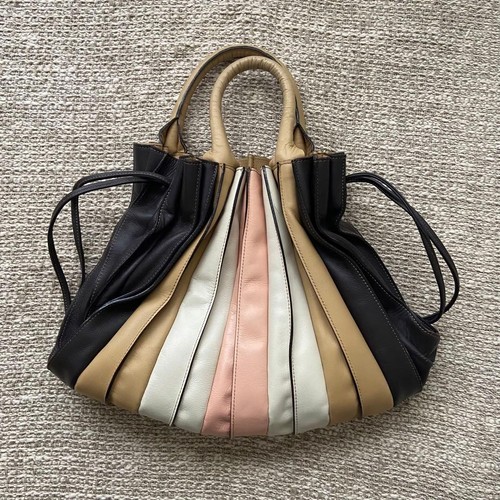 Lupo barcelona leather pleated - lupo,