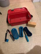 Boîte de pansage  equitation complète d’occasion