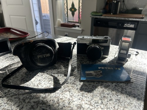 Vintage petri 35mm film - petri,