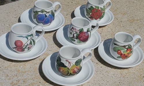 Lot tasse sous - tasse, sous-tasse