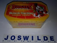 BUNGEES -MAGIC BOX -Flick to