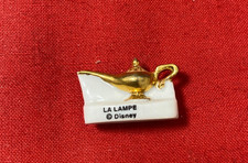 FEVE  LA LAMPE "ALADIN " DISNEY  2002  (1210)
