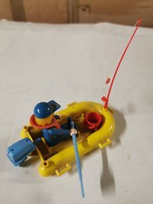 PLAYMOBIL PÊCHEUR DANS SON