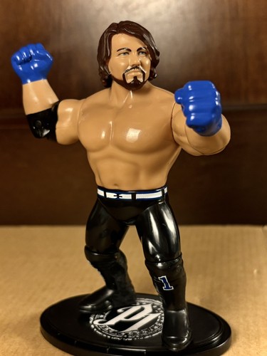 Wwe mattel retro styles - retro,