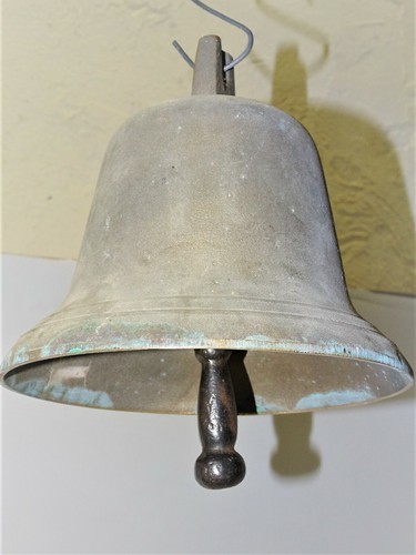 Importante cloche porte - *importante,