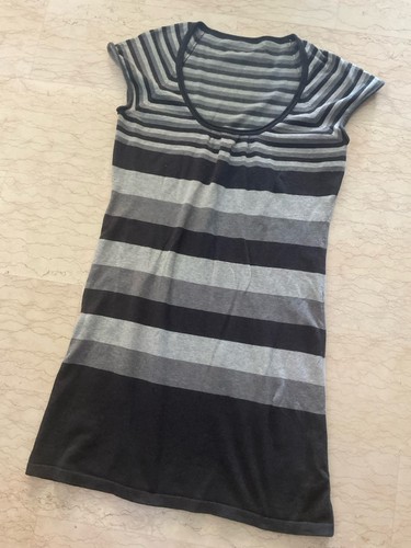 Caroll jolie robe grise à - caroll:,