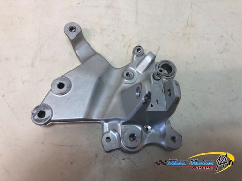 Platine avant droite ducati - droite,