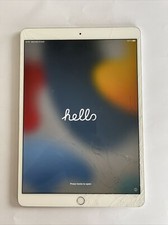 Apple iPad Air (3ème génération) 64 Go, Wi-Fi - Gris sidéral A2152 pour pièces