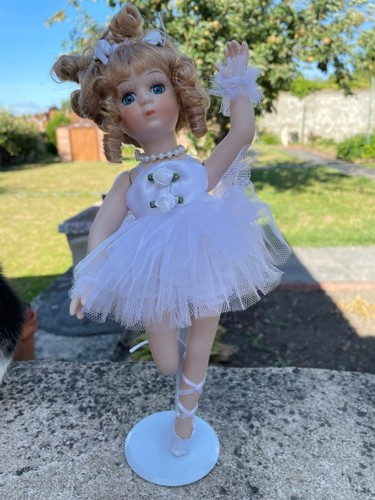 Poupee porcelaine ballerine - poupee,