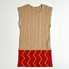 Pleats Please Issey Miyake