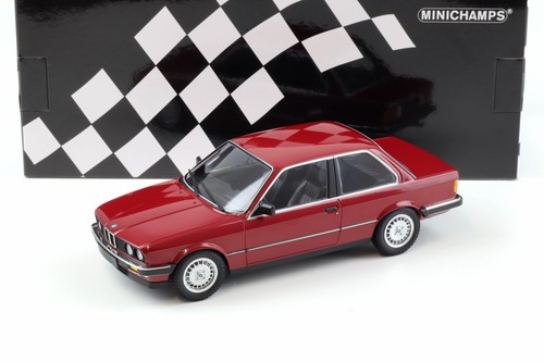 Minichamps bmw 323i - 1:18,