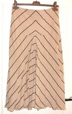 Jolie jupe longue beige