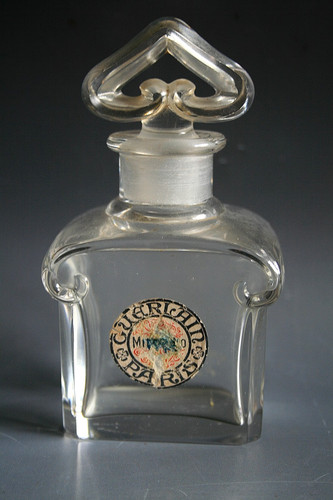 Bouteille parfum vintage - vintage, en