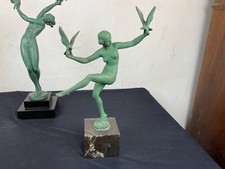 Danseuse aux colombes MAX LE VERRIER sur marbre signée BRIAND .
