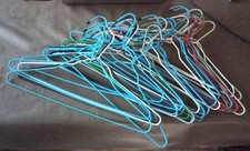 Lot de 30 cintres pour vêtements