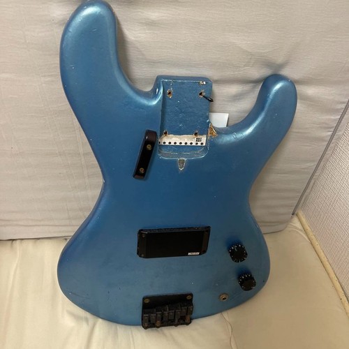 Washburn bass body - washburn,