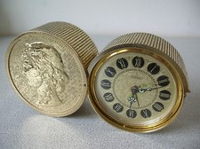 Ancien réveil mécanique