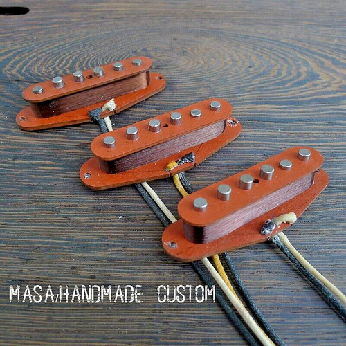Masa retro hand - masa----retro, hand-engraved