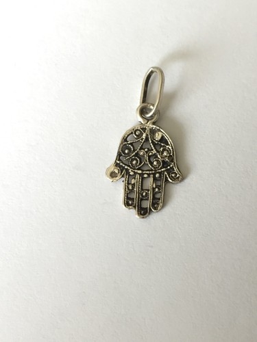 Bijoux pendentif main fatma - de,