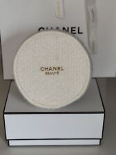 Pochette Chanel et Coffret