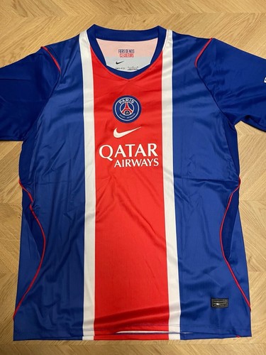Nike paris saint - saint-germain, psg