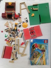 LEGO lot city  7637  ferme  pour piece vendu comme incomplet