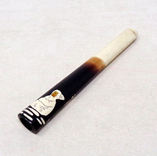 Fume cigarette ancien - , en