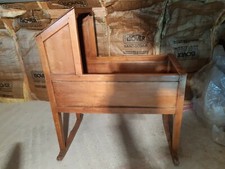 Berceau ancien de famille à bascule fin XIXème