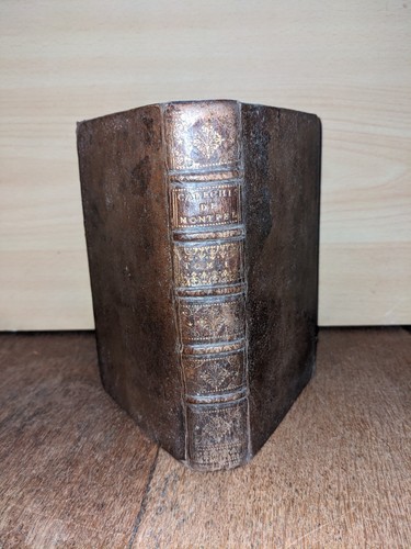 Livre ancien - livre, ancien-j