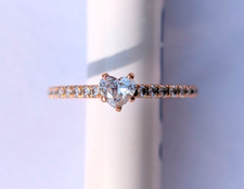 Bague diamant cœur pavée –