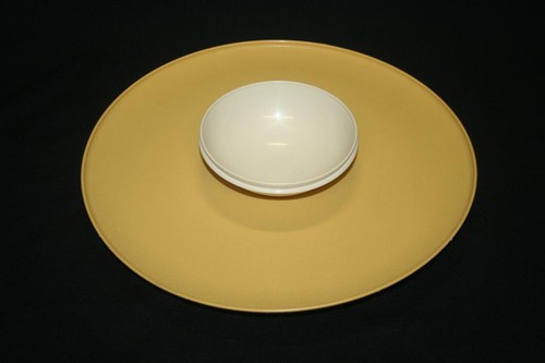 Tupperware party platter - tupperware,