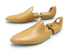 EMBAUCHOIRS JOHN LOBB FORMES