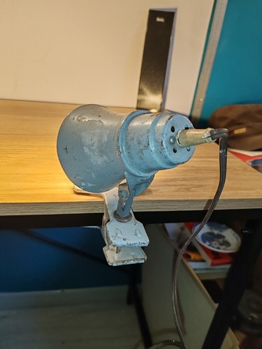 Ancienne lampe pince - lampe, philips