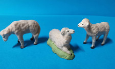  3  moutons velours, crèche