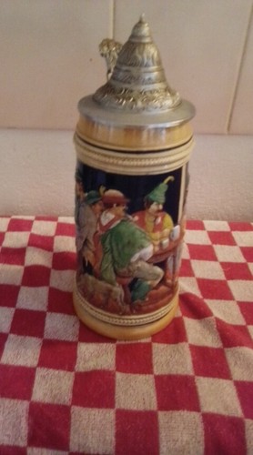 Chope biere couvercle - , etain