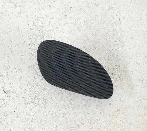 Grille cache haut parleur - ,
