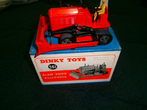 Dinky supertoys bulldozer 561 - ,