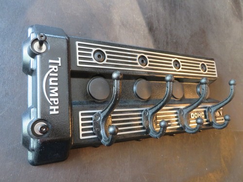 Triumph couvre culasse - ,