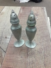 VTG SALT AND PEPPER SHAKERS LA