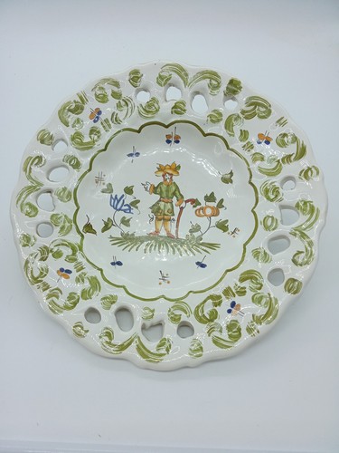Magnifique assiette - (,