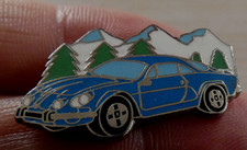 RARE BEAU PIN'S VOITURE ALPINE A 110 BERLINETTE SAPIN MONTAGNE ALPES EGF