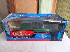 BEANSTALK 1/18 JAGUAR XKR ROADSTER JAMES BOND 007 