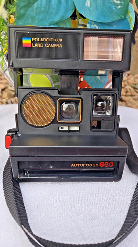 Polaroid 600 land camera - polaroid,