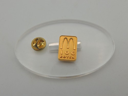 Pin mcdo badge - -,