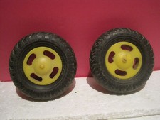 JOUSTRA DEUX ROUES ARRIERES POUR TRACTEUR EN BON ETAT 9CM DE DIAMETRE