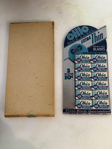 Ancien carton présentoir