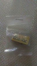 Pin's Pins Pin s Cadillac Voiture Auto Automobile Cars USA Logo embleme neuf nos
