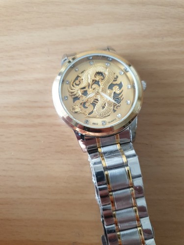 Montre squelette quartz - , etat